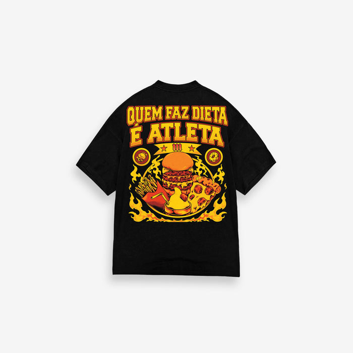 Camiseta Oversized Treino Mith Quem Faz Dieta é Atleta Preto