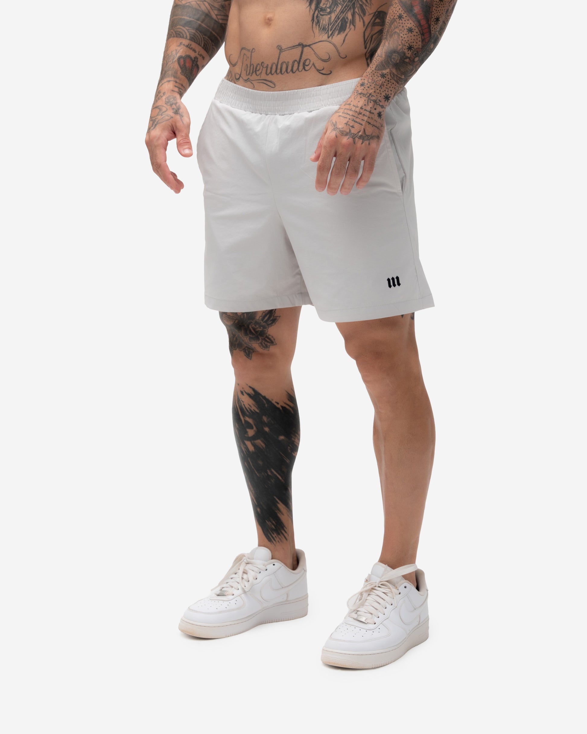Shorts Curto de Tactel Mith Nation Soft Cinza