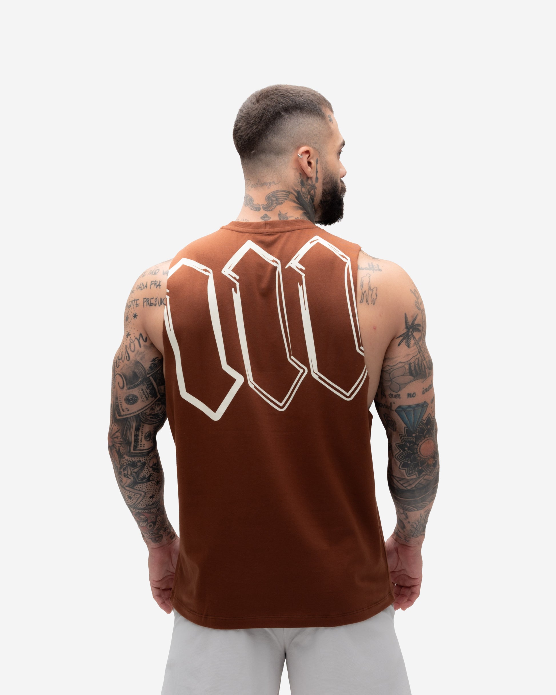 Regata Cut Off Mith Nation Doodle Marrom