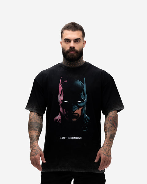Camiseta Oversized Estonada Premium Mith X Batman I Am The Shadows Preto