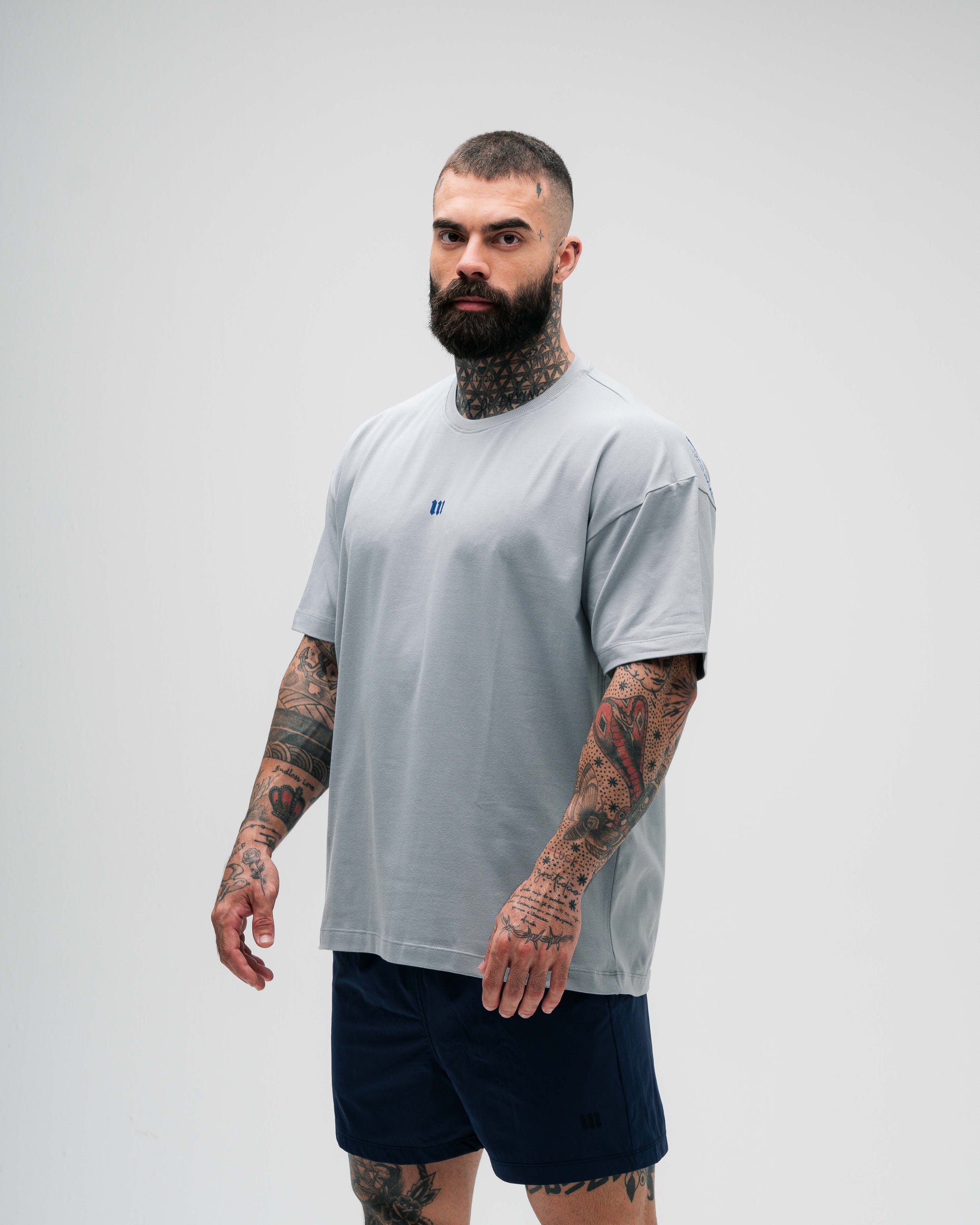 Camiseta Oversized Treino Cinza Mith Nation Doodle Grid