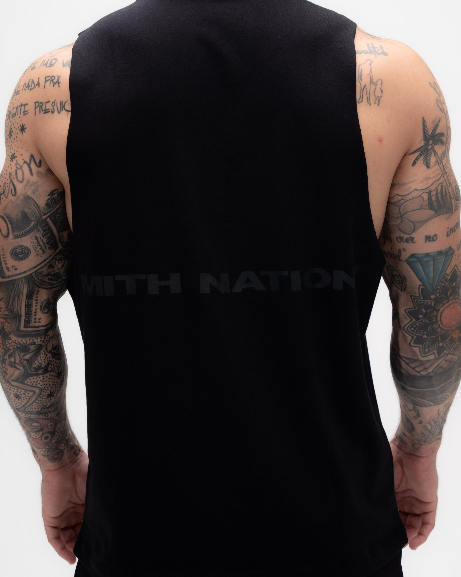 Regata Cut Off Treino Preto Mith Nation