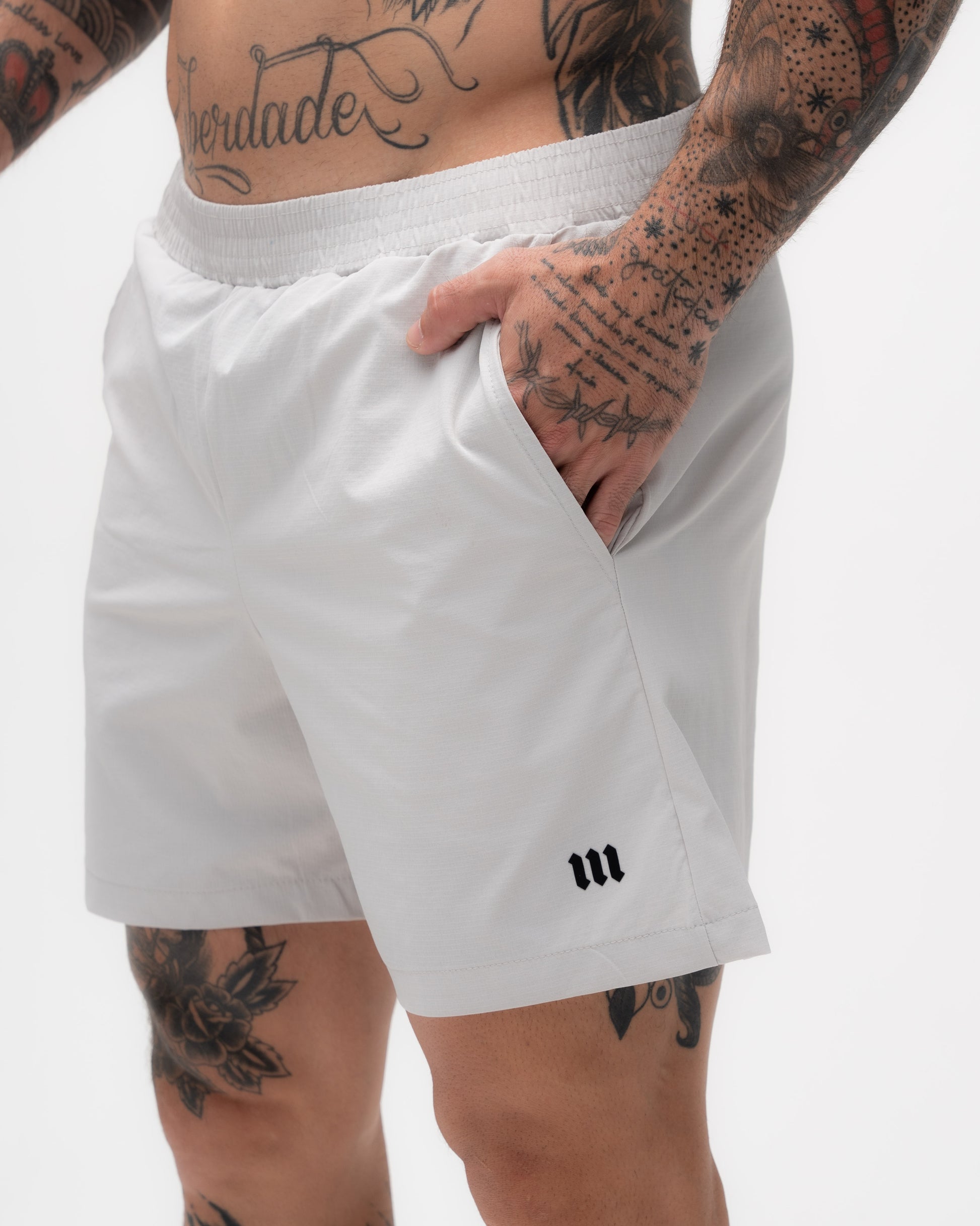 Shorts Curto de Tactel Mith Nation Soft Cinza