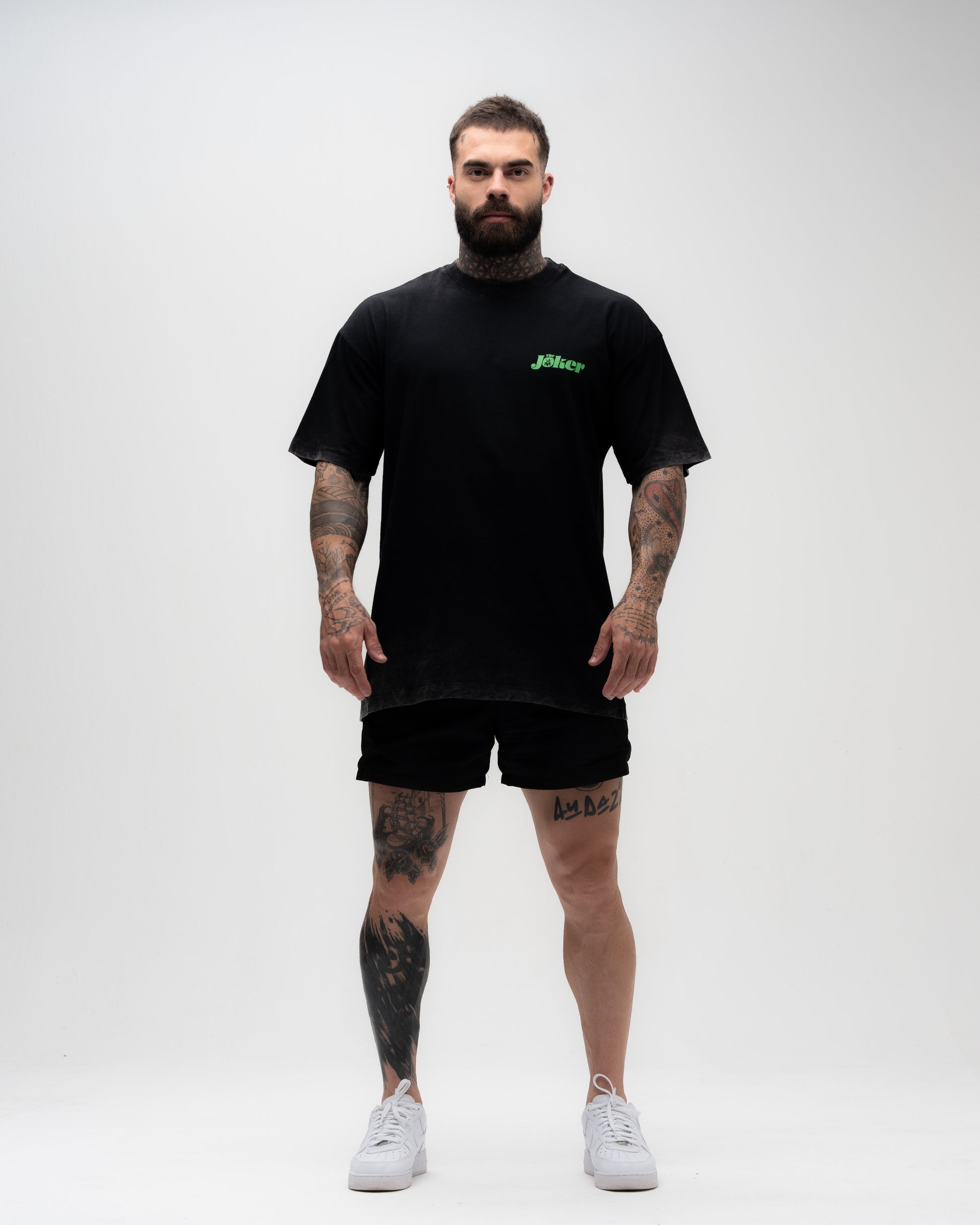 Camiseta Oversized Estonada Premium Mith X Joker Preto