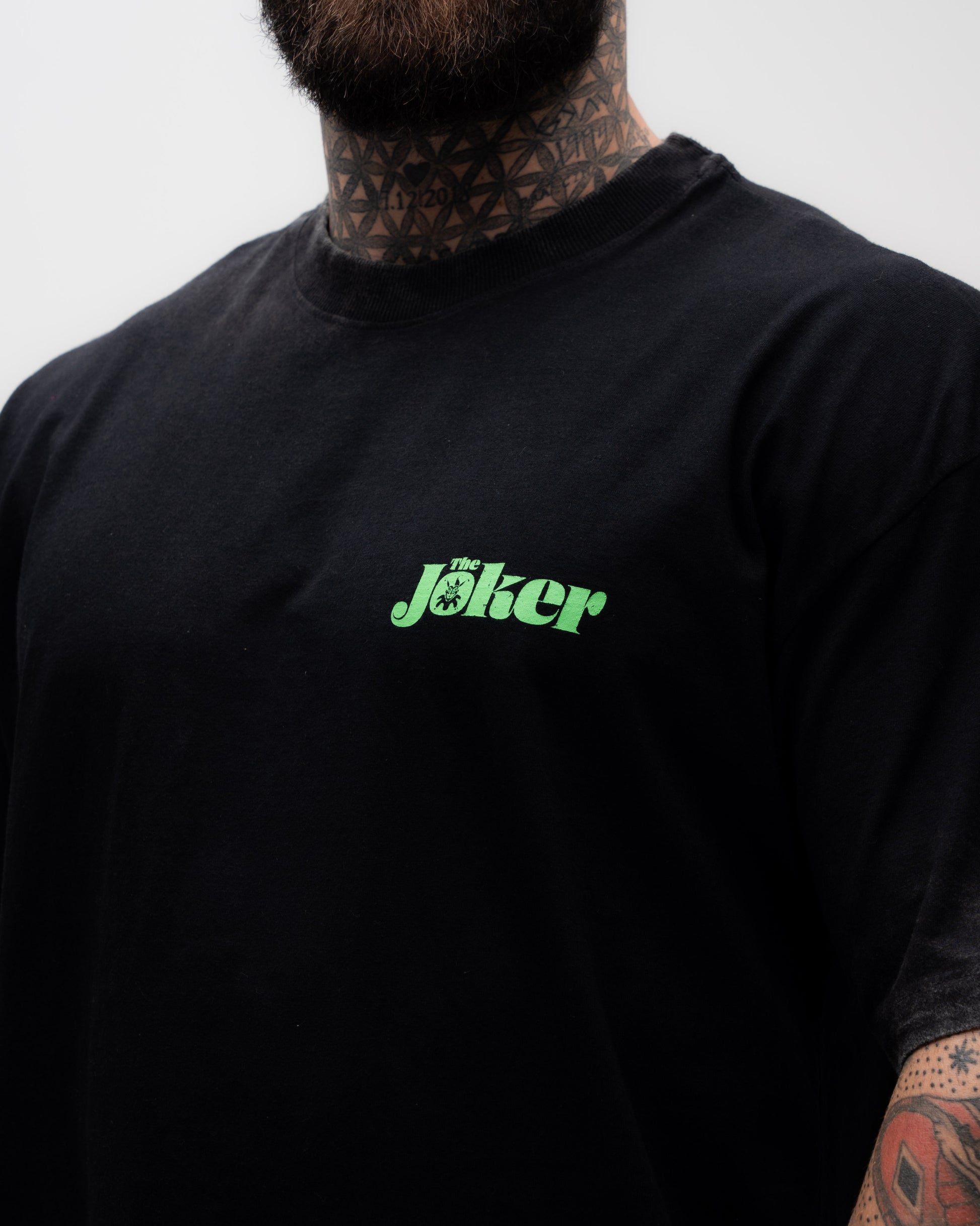 Camiseta Oversized Estonada Premium Mith X Joker Preto