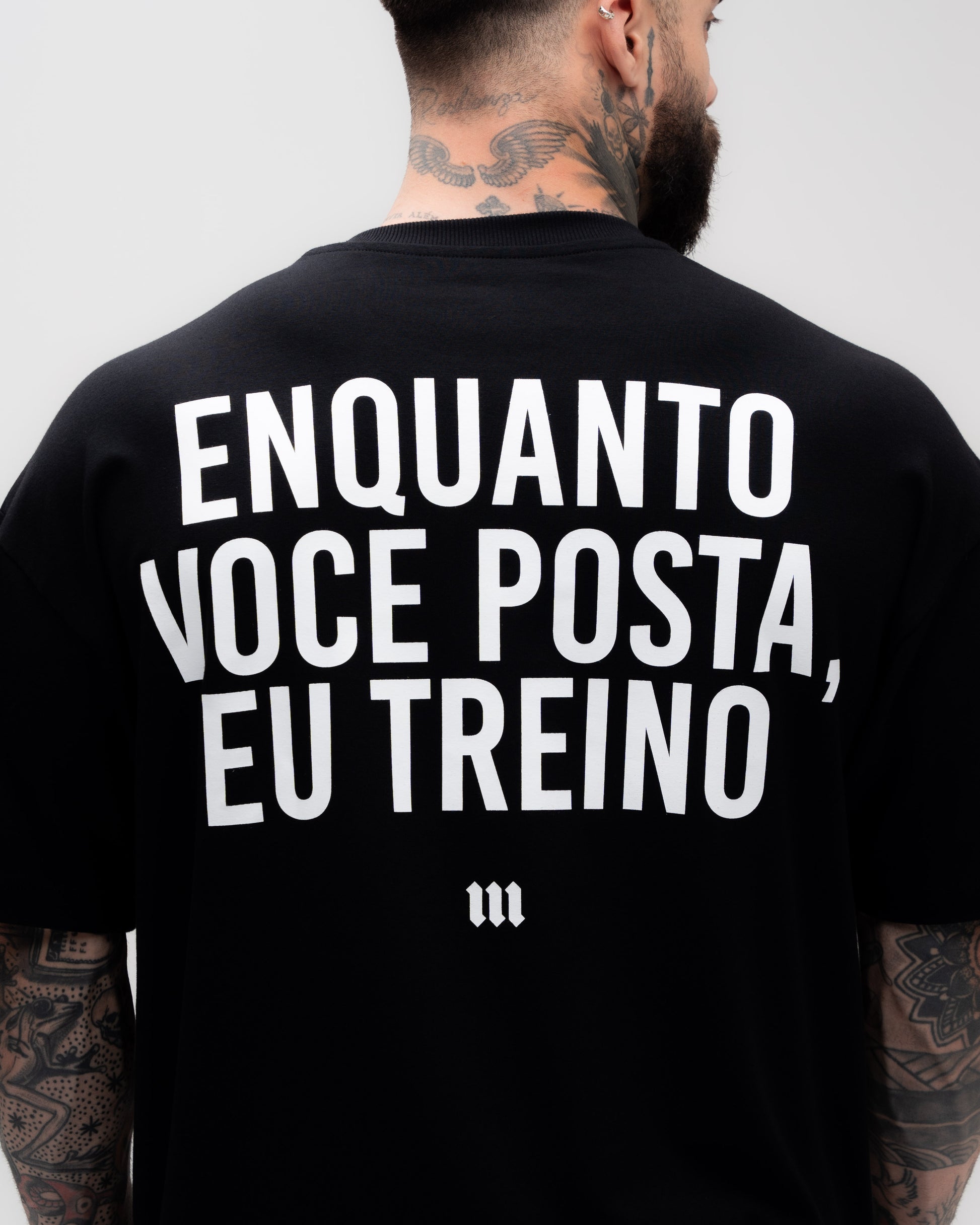 Camiseta Oversized Treino Mith Enquanto Voce Posta Preto