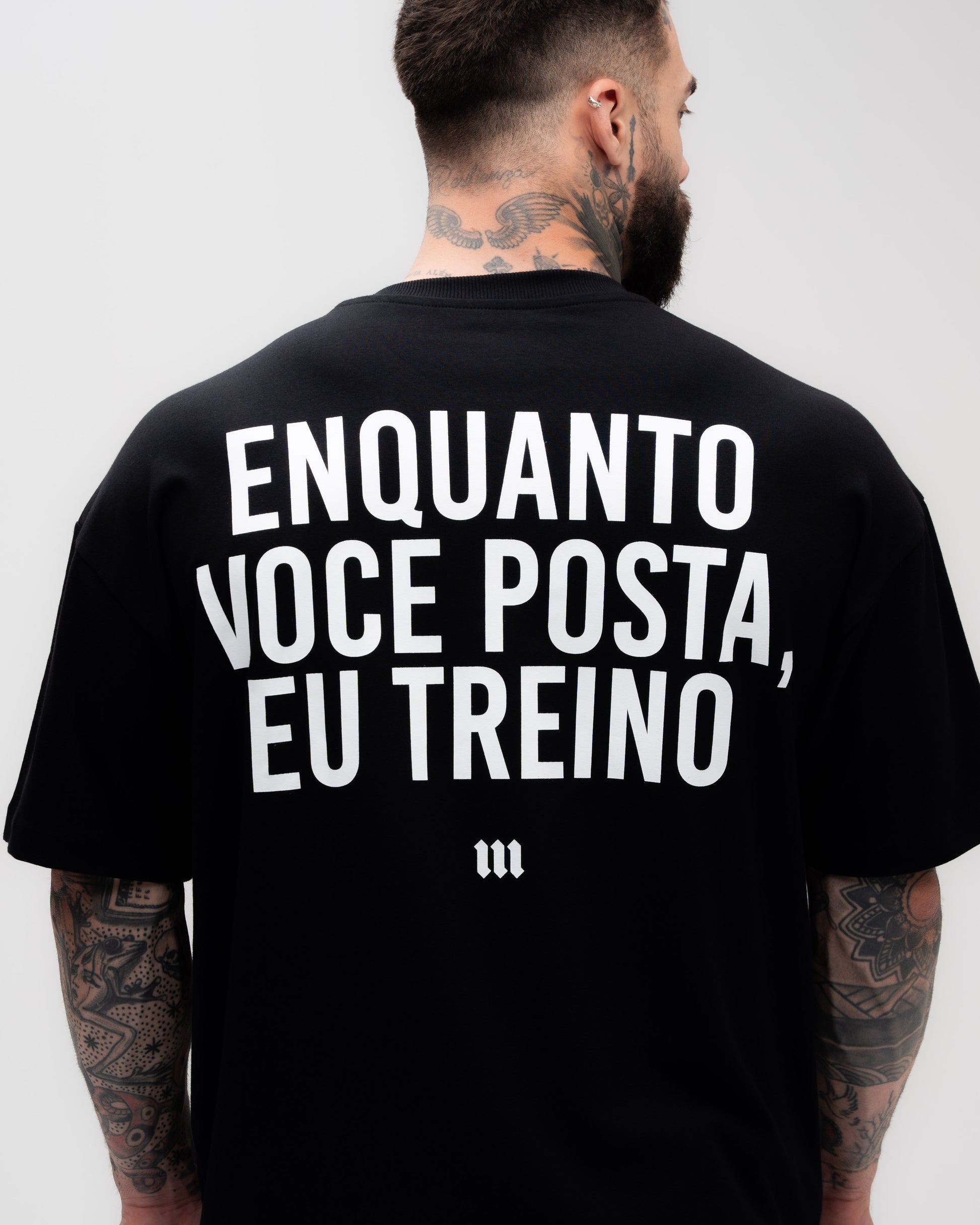 Camiseta Oversized Treino Mith Enquanto Voce Posta Preto