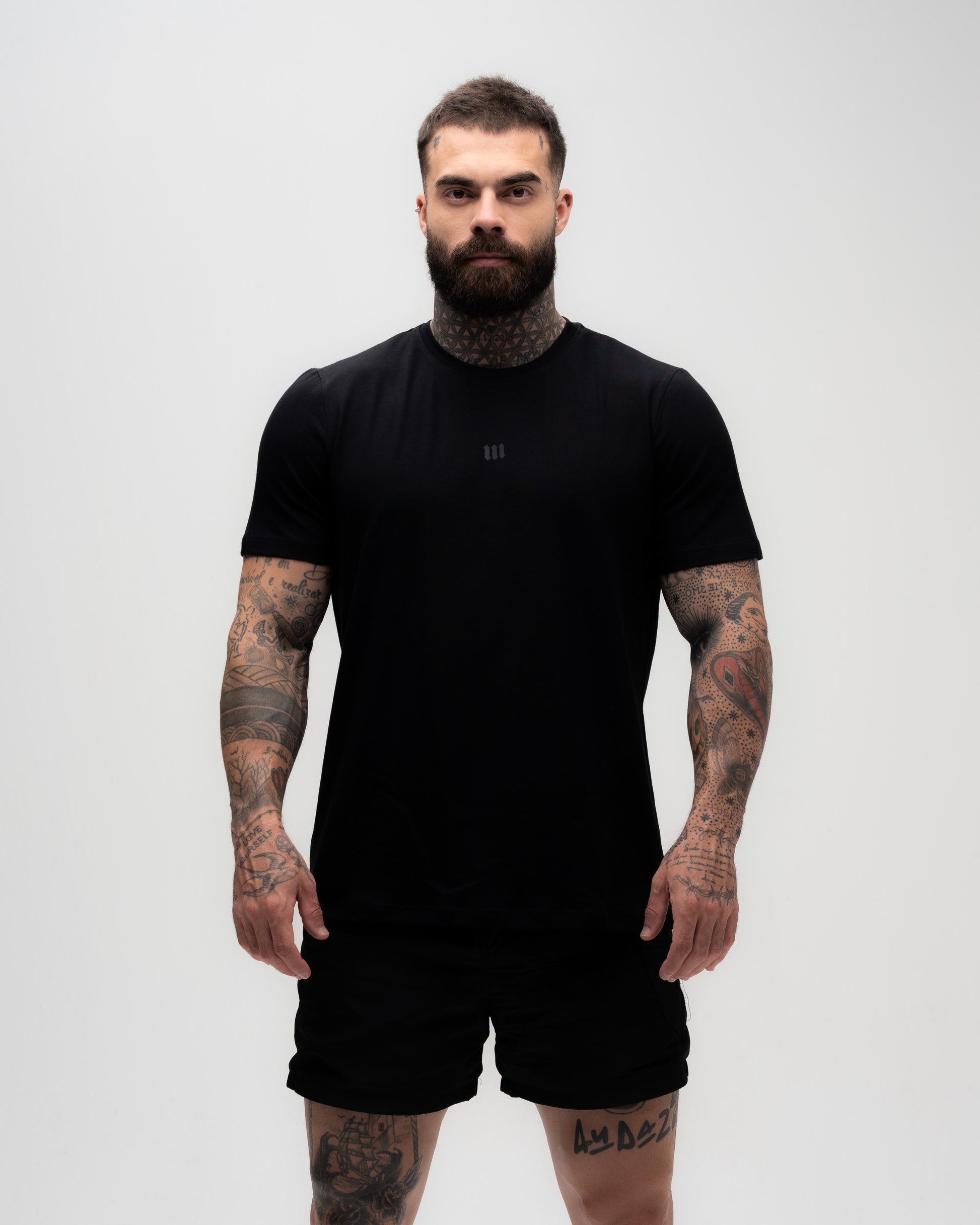 Camiseta Ajustada Logo Lines Preto