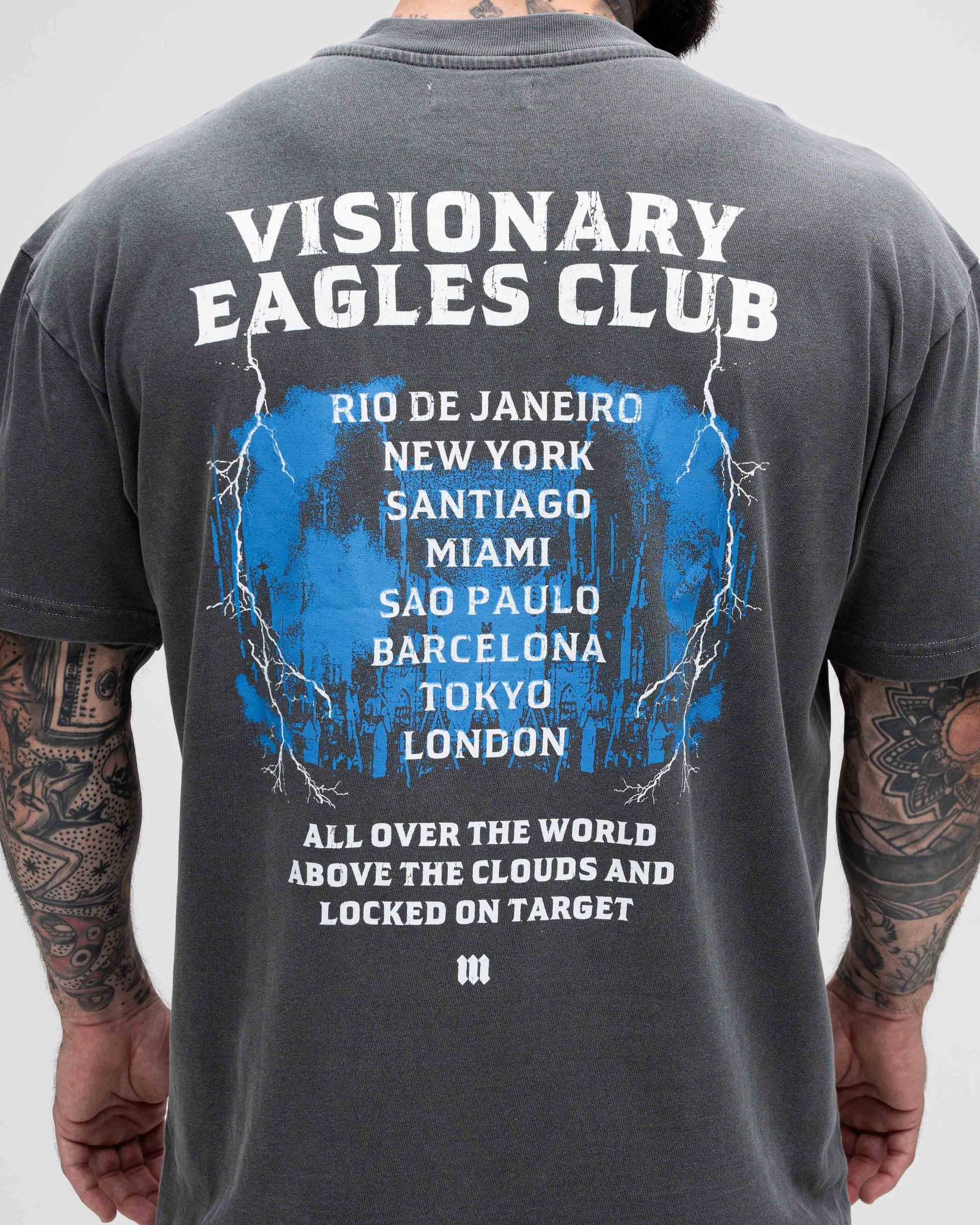 Camiseta Oversized Estonada Mith Visionary Eagle Cinza