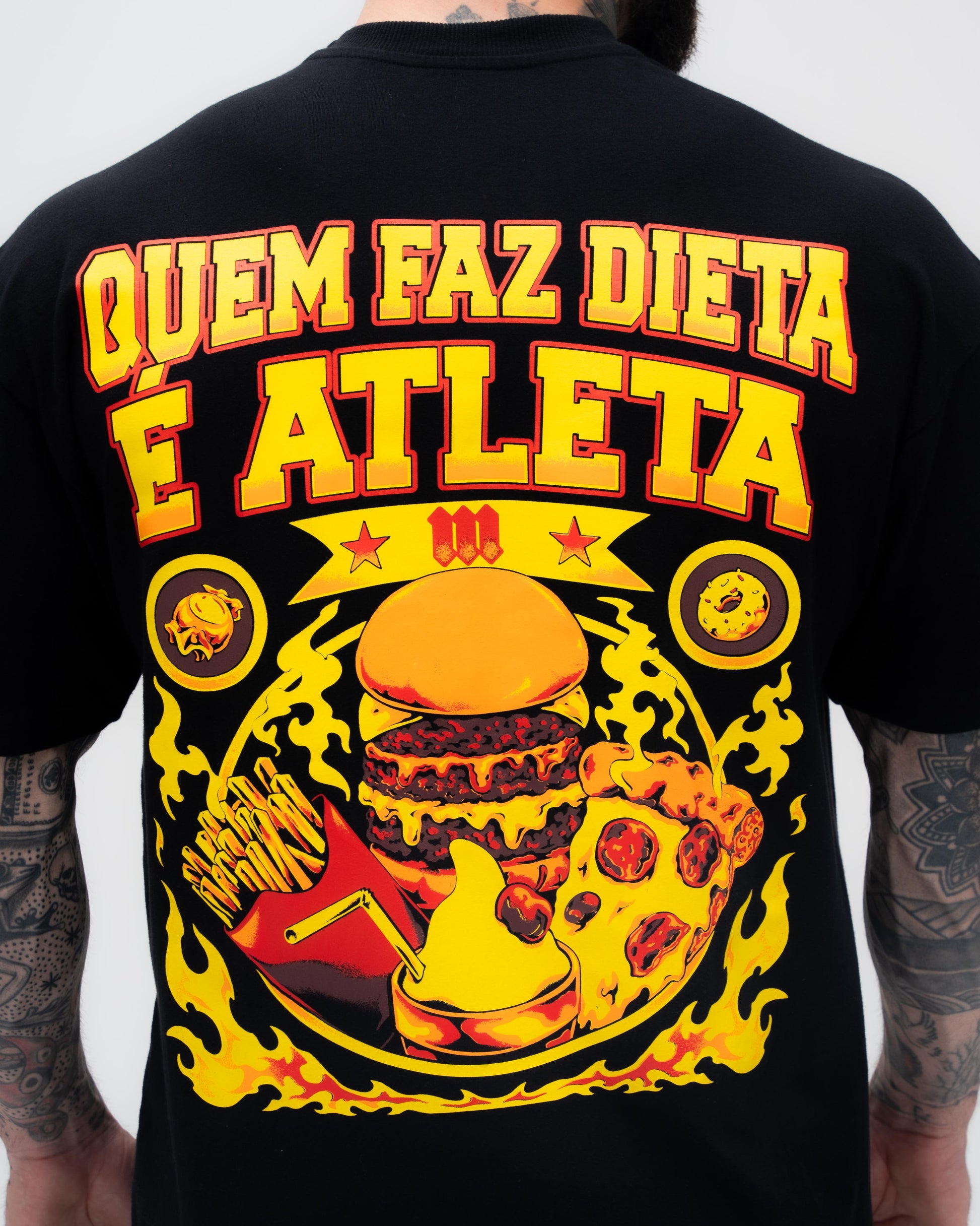Camiseta Oversized Treino Mith Quem Faz Dieta é Atleta Preto