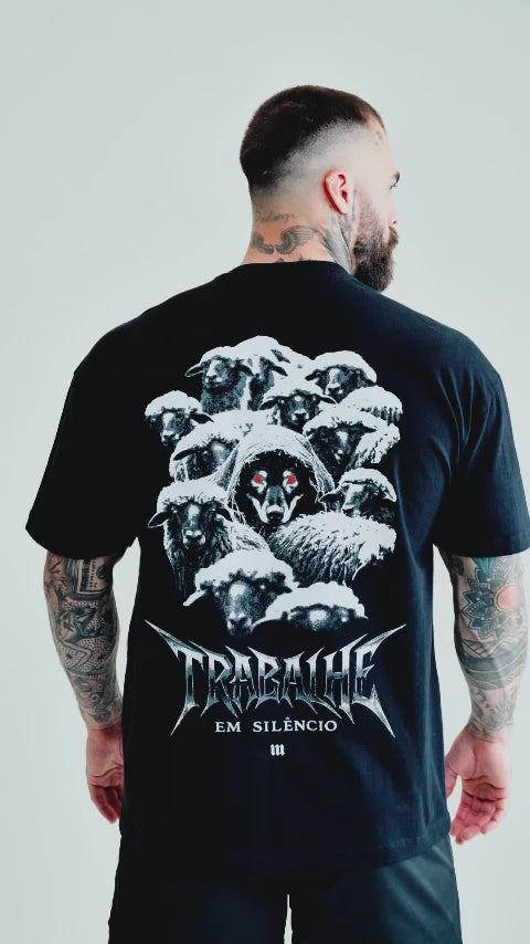 Camiseta Oversized Treino Mith Trabalhe em Silêncio Preto