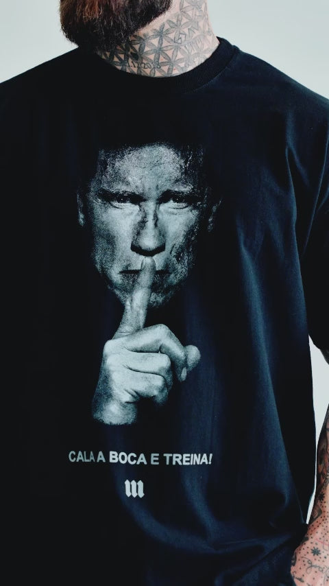 Camiseta Oversized Treino Mith Cala a Boca e Treina Preto